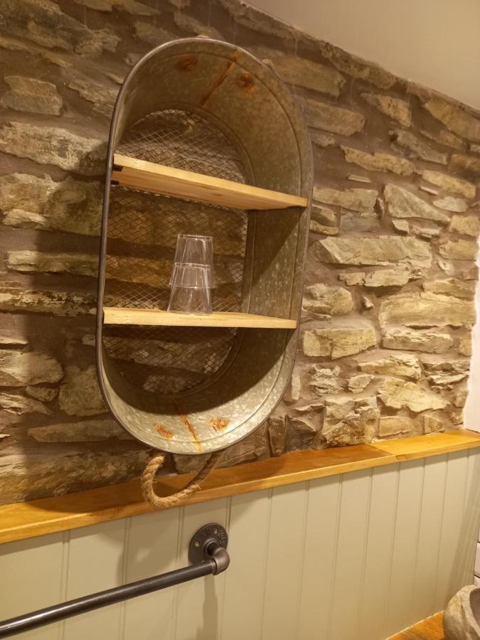 Hay Barn, Penrheol Farm, Unique Barn Conversion Builth Wells Exterior foto